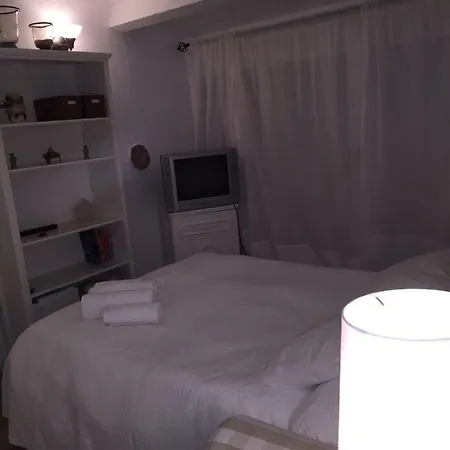 Circuito De Aragon. House Up To 16 Pax Villa