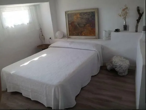 Circuito De Aragon. House Up To 16 Pax *