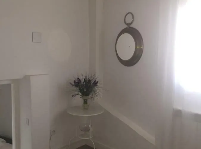 Circuito De Aragon. House Up To 16 Pax Villa